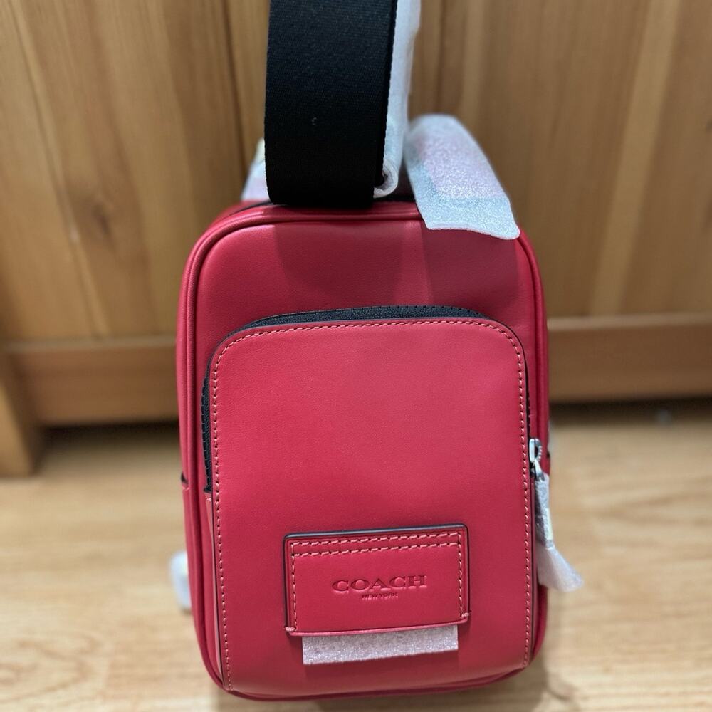 ❤️ Coach Racer Sling Pack - Picture 12 of 12